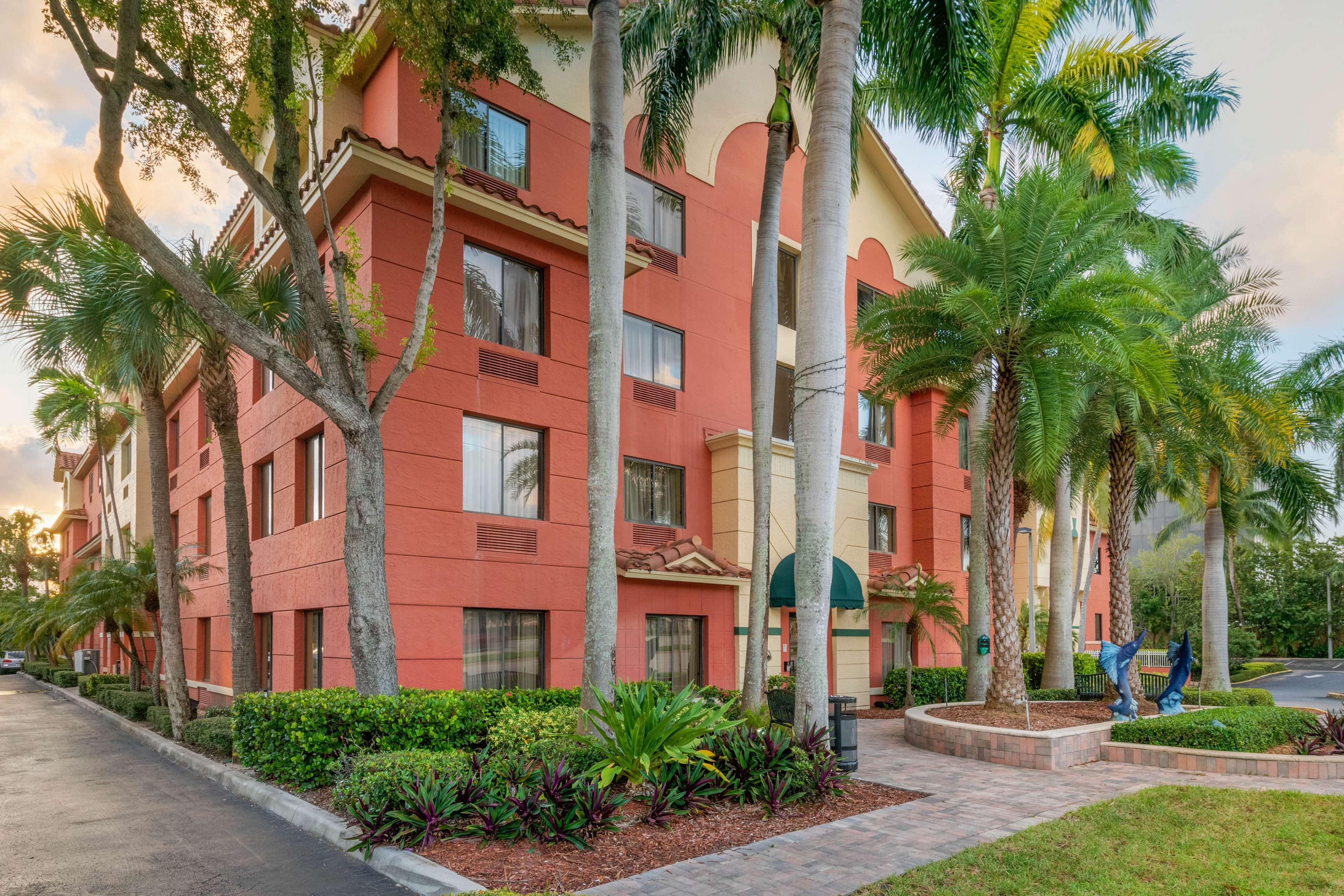 Best Western Plus Palm Beach Gardens Hotel & Suites And Conference Ct Ngoại thất bức ảnh